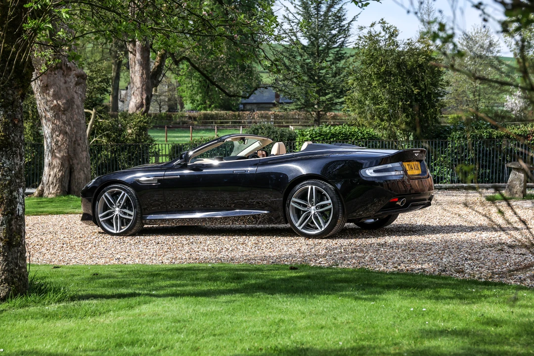 2014 Aston Martin DB9 - Image 18 of 18