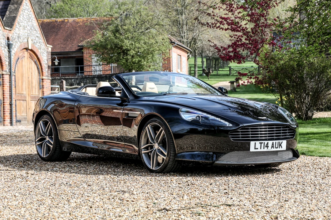 2014 Aston Martin DB9 - Image 2 of 18