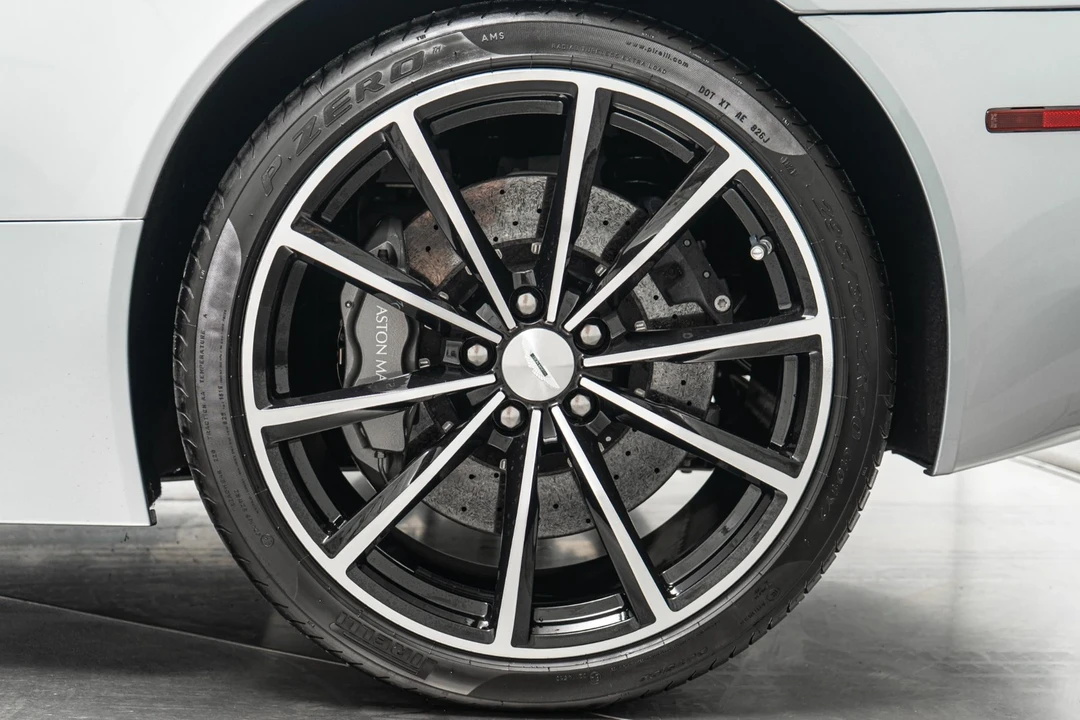 2014 Aston Martin DB9 - Image 11 of 21