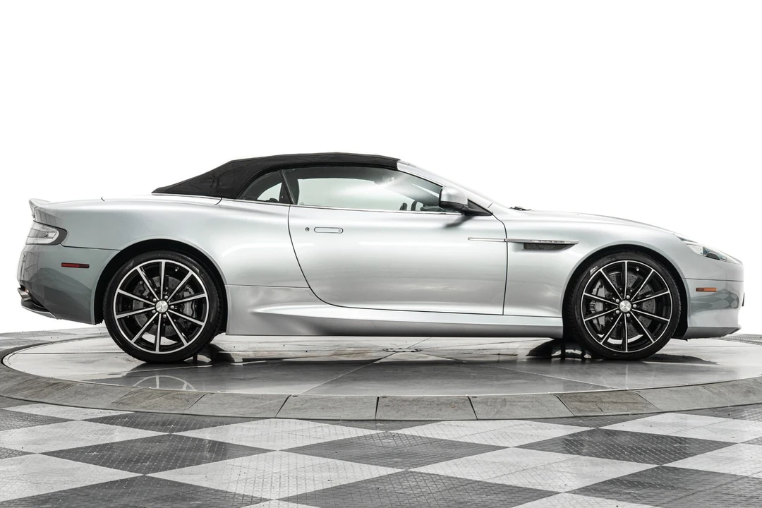 2014 Aston Martin DB9 - Image 18 of 21