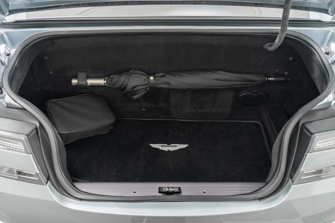 2014 Aston Martin DB9 - Image 19 of 21