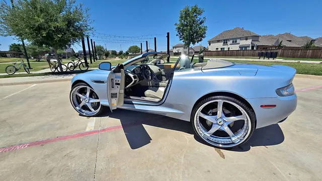 2014 Aston Martin DB9 Volante Convertible 2D