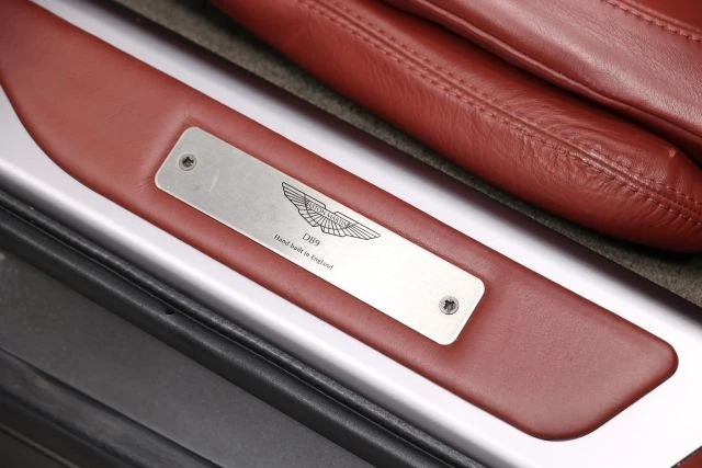 2014 Aston Martin DB9 - Image 15 of 31
