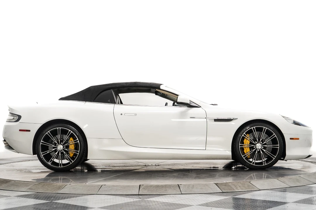 2014 Aston Martin DB9 - Image 18 of 21