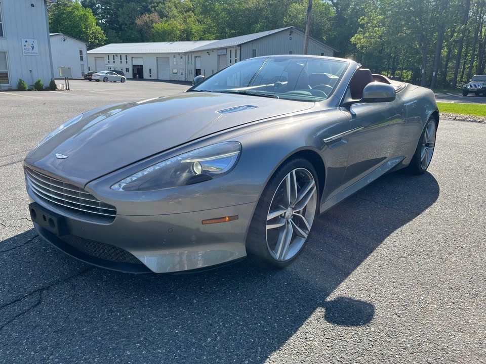 2014 Aston Martin DB9 - Image 11 of 31