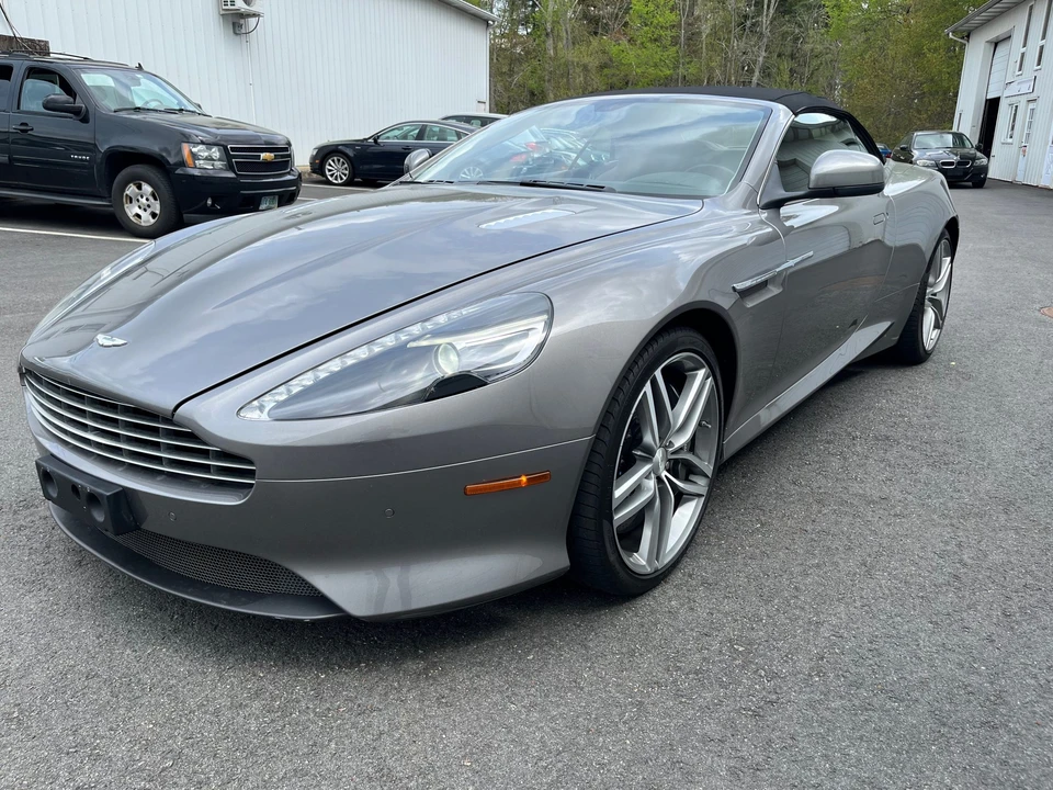 2014 Aston Martin DB9 - Image 2 of 31