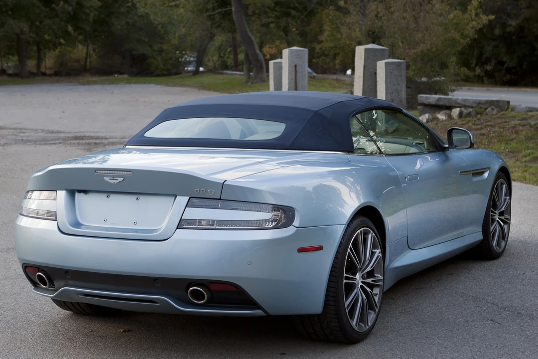 2014 Aston Martin DB9 - Image 31 of 31