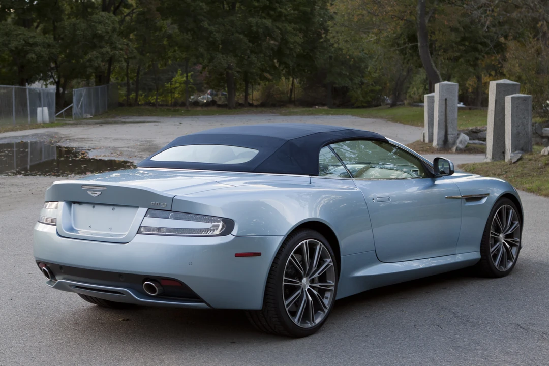 2014 Aston Martin DB9 - Image 30 of 31
