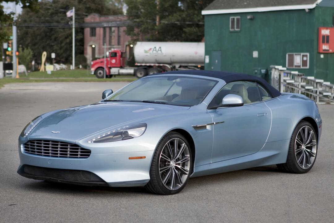 2014 Aston Martin DB9 - Image 24 of 31