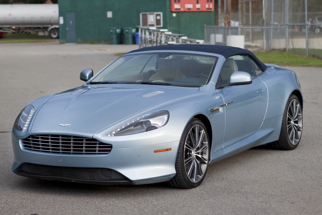 2014 Aston Martin DB9 - Image 25 of 31