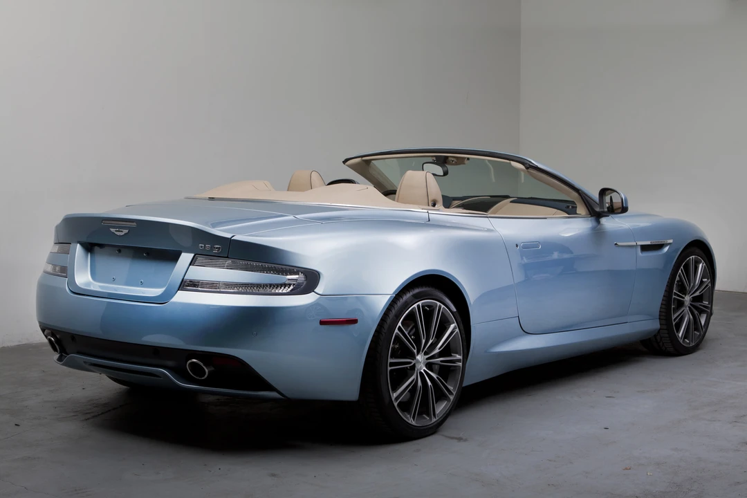2014 Aston Martin DB9 - Image 17 of 31