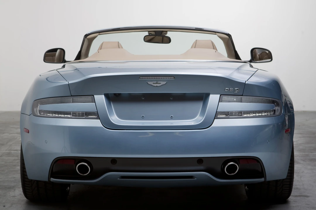 2014 Aston Martin DB9 - Image 19 of 31