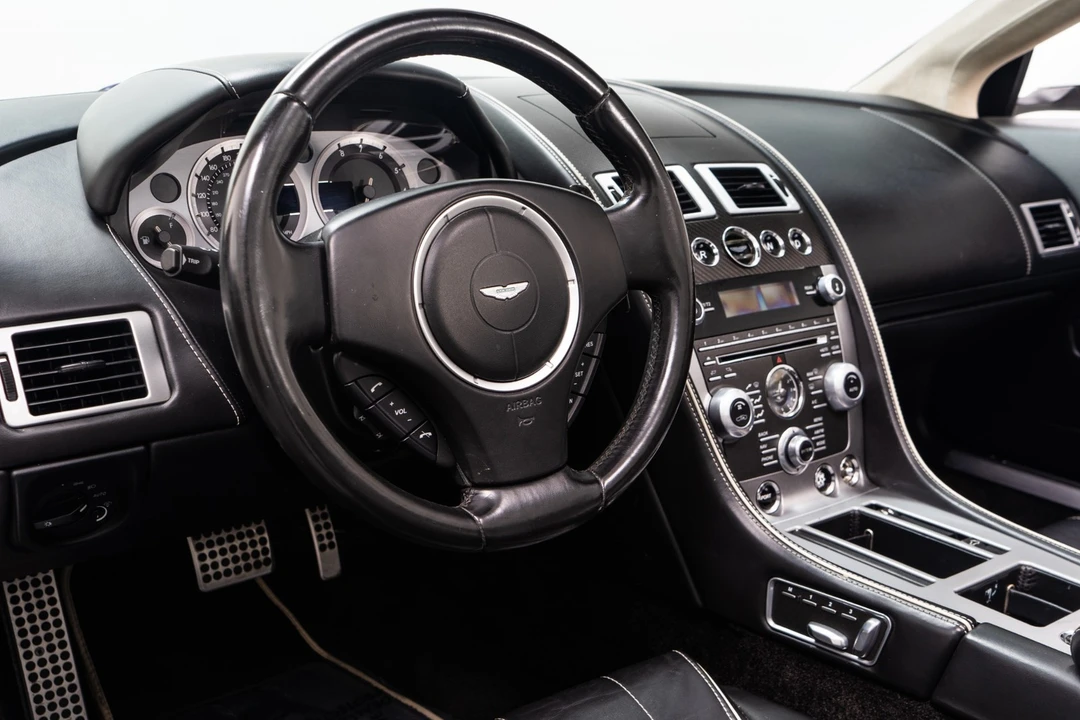 2014 Aston Martin DB9 - Image 13 of 21