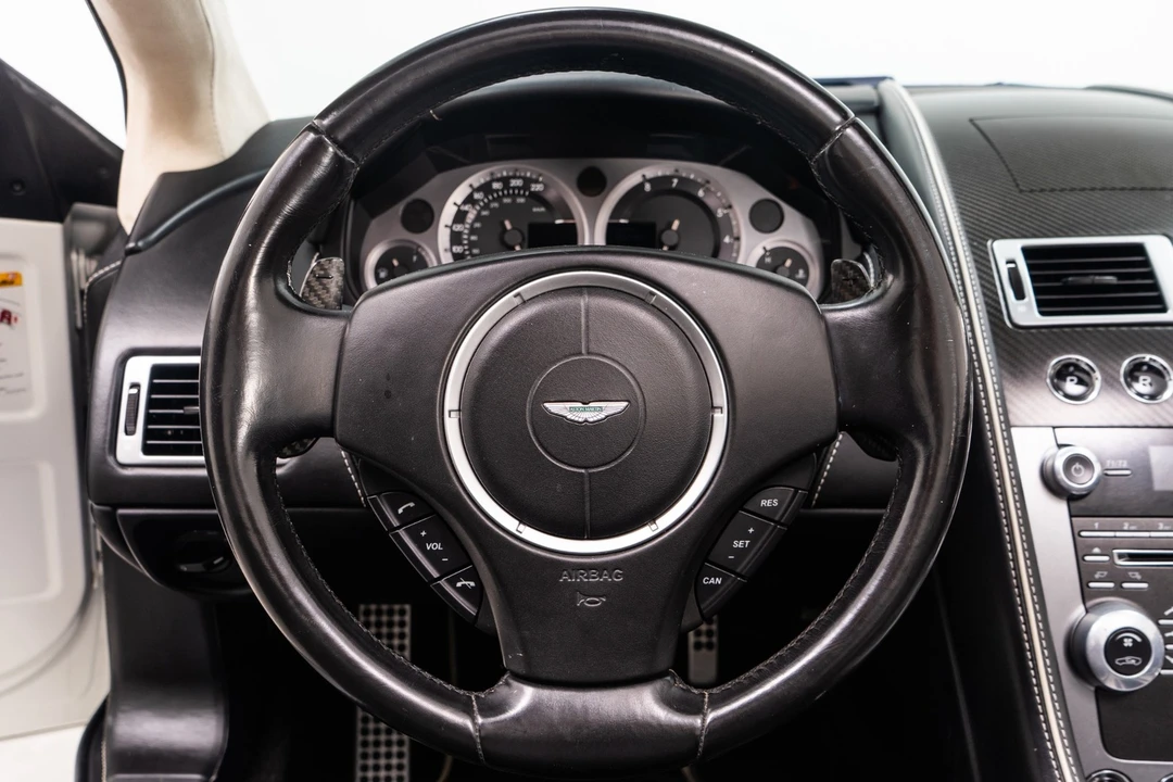 2014 Aston Martin DB9 - Image 15 of 21