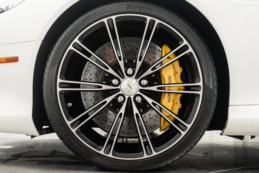 2014 Aston Martin DB9 - Image 10 of 21