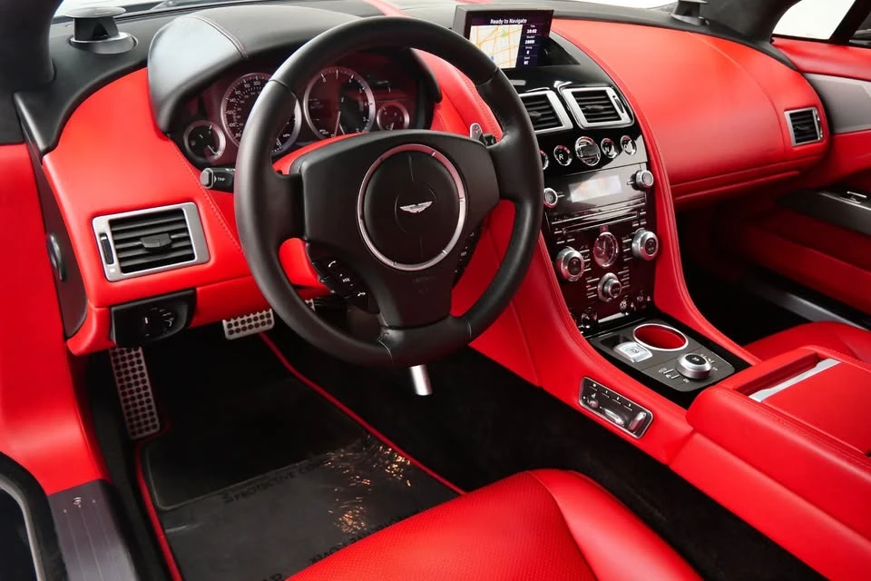 2014 Aston Martin Rapide - Image 10 of 16