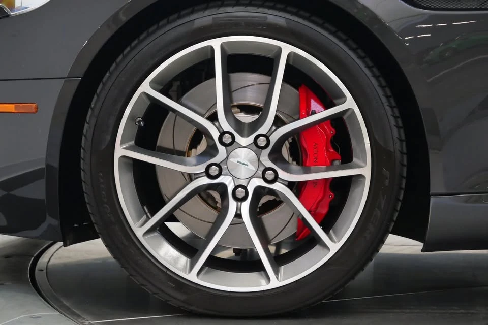 2014 Aston Martin Rapide - Image 7 of 16