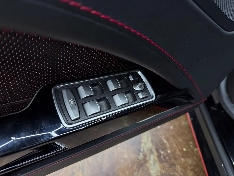 2014 Aston Martin Rapide - Image 13 of 20
