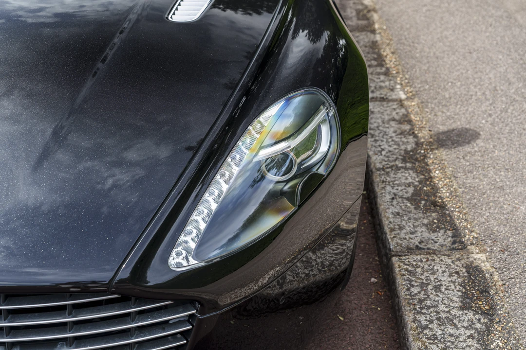 2014 Aston Martin Rapide - Image 18 of 31