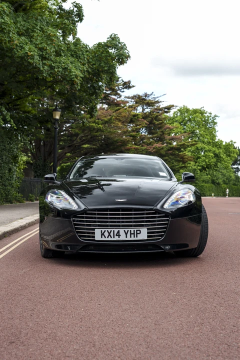 2014 Aston Martin Rapide - Image 10 of 31