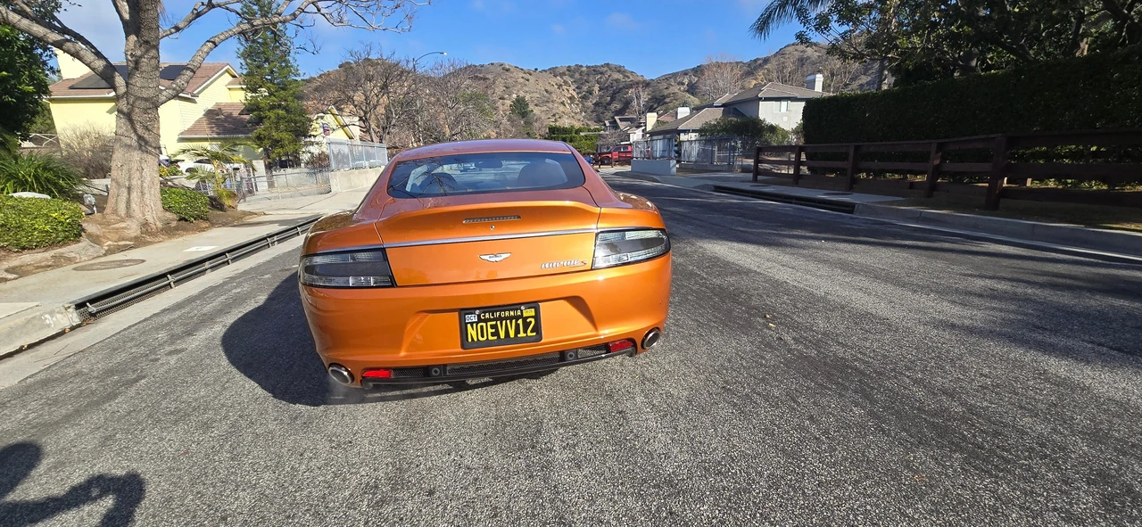 2014 Aston Martin Rapide - Image 11 of 31