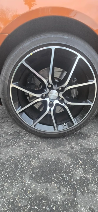 2014 Aston Martin Rapide - Image 24 of 31