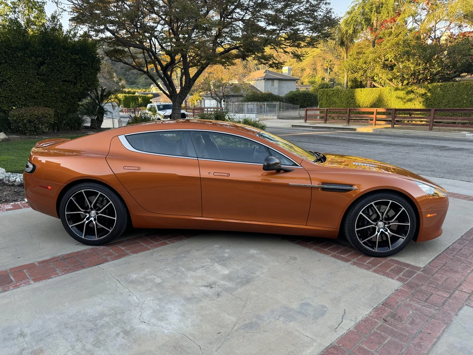 2014 Aston Martin Rapide - Image 14 of 31