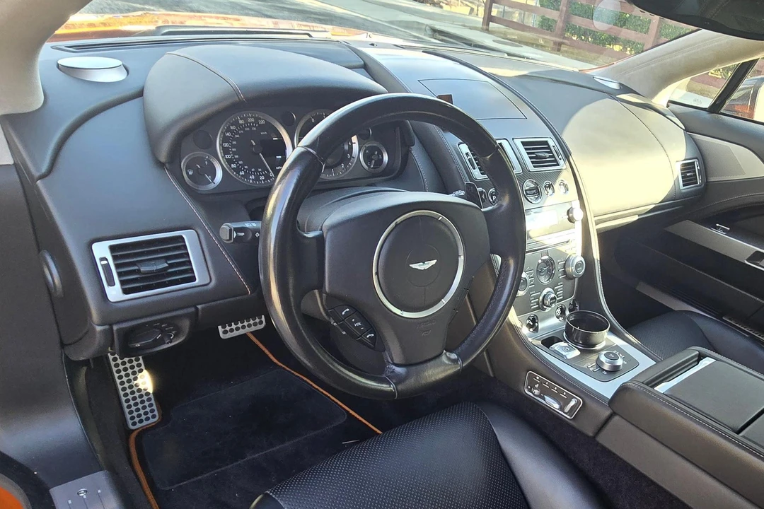 2014 Aston Martin Rapide - Image 25 of 31
