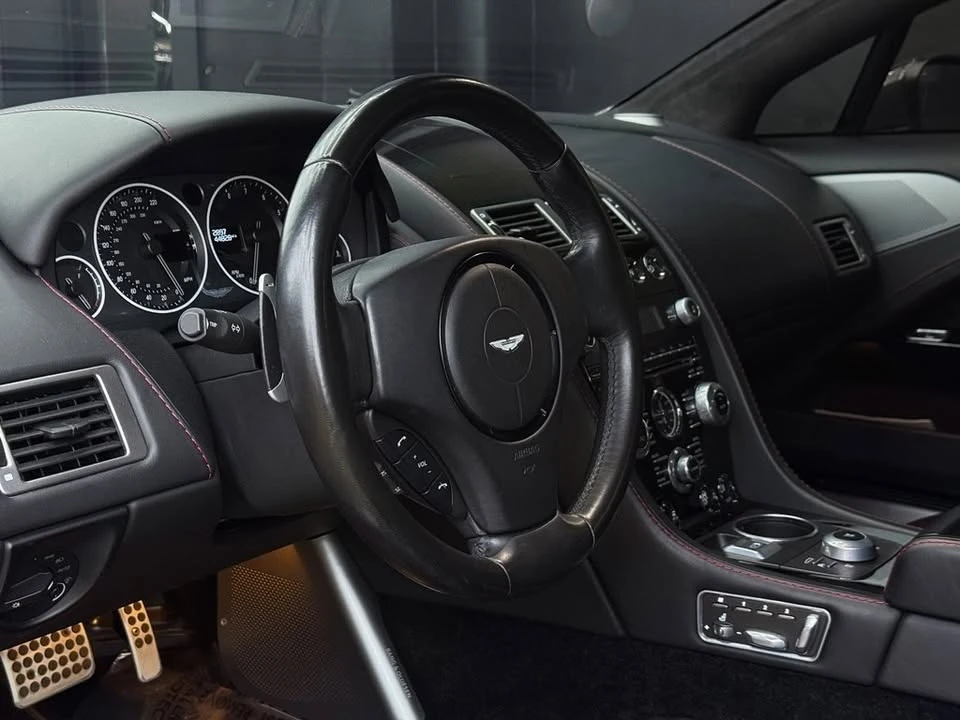 2014 Aston Martin Rapide - Image 16 of 20