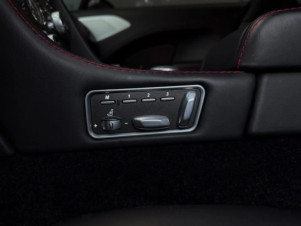 2014 Aston Martin Rapide - Image 18 of 20