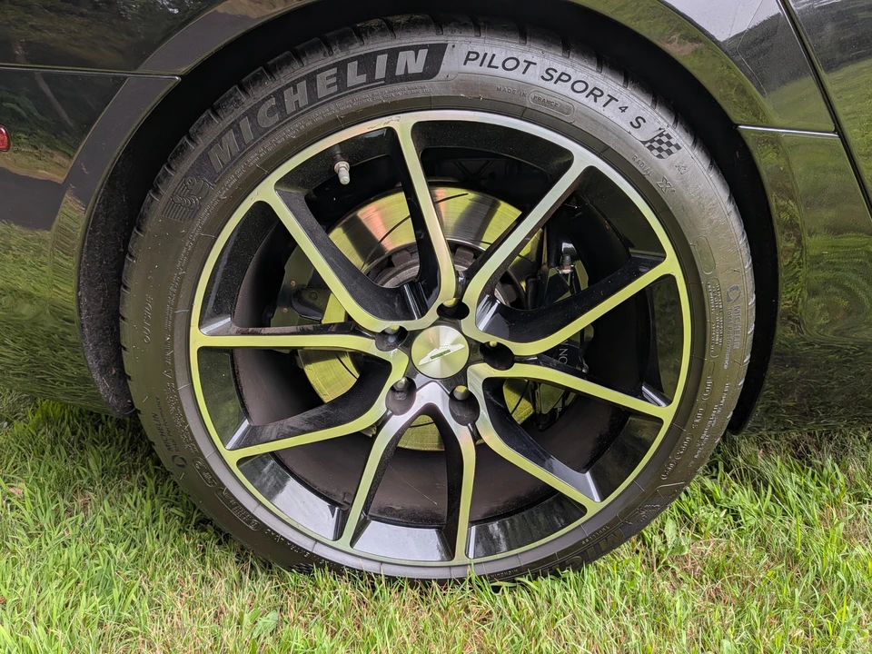 2014 Aston Martin Rapide - Image 24 of 31