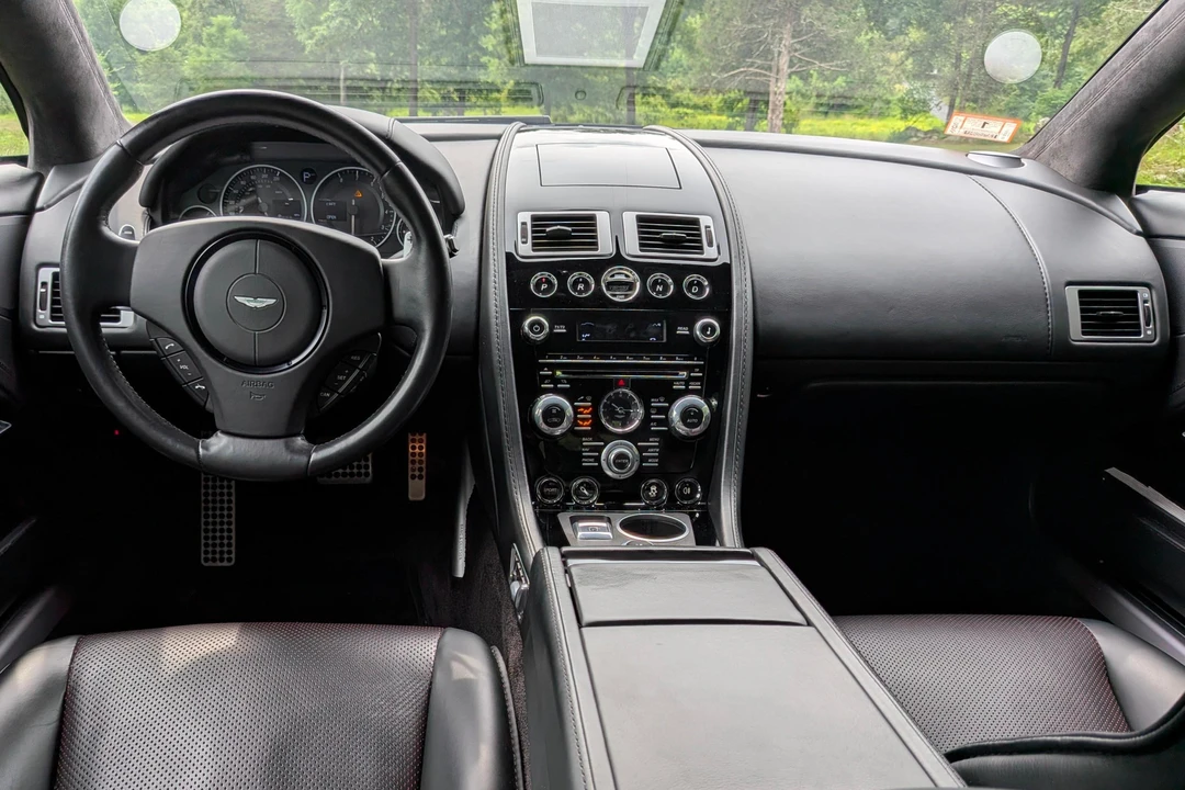 2014 Aston Martin Rapide - Image 30 of 31
