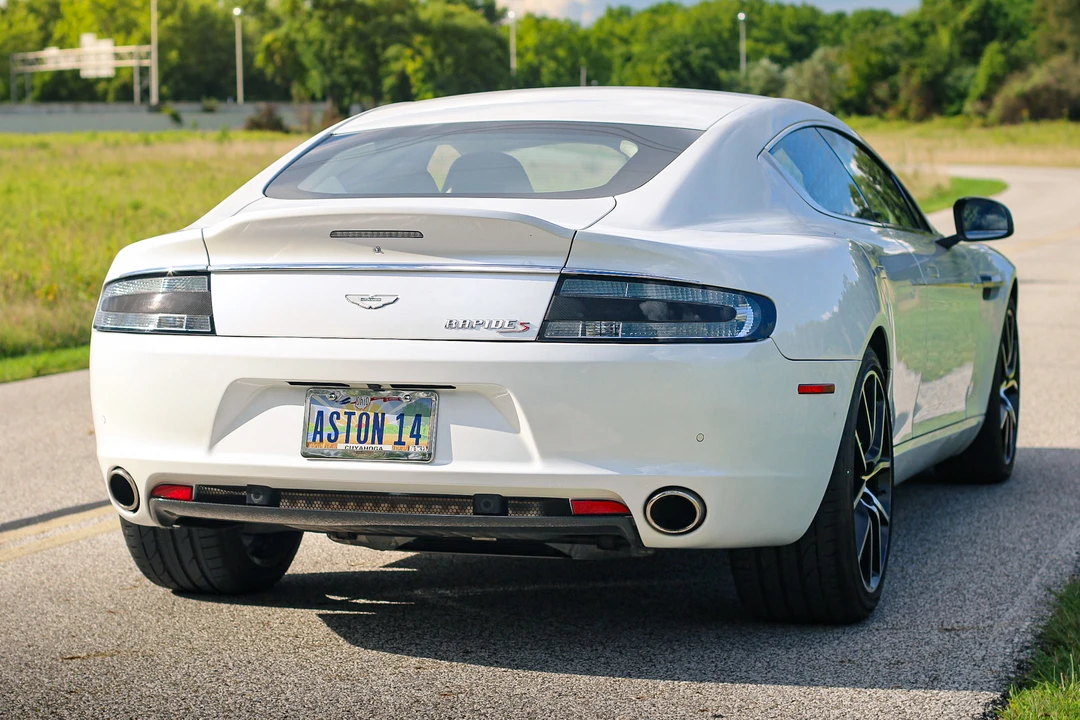 2014 Aston Martin Rapide - Image 12 of 31
