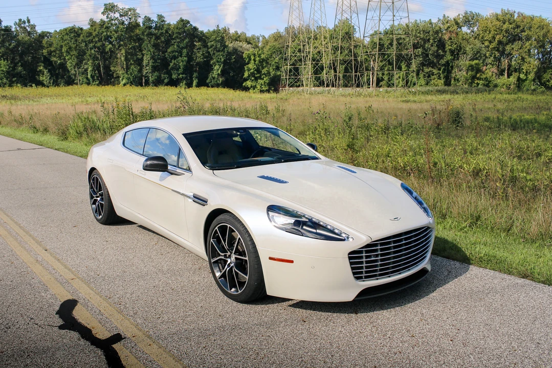 2014 Aston Martin Rapide - Image 15 of 31
