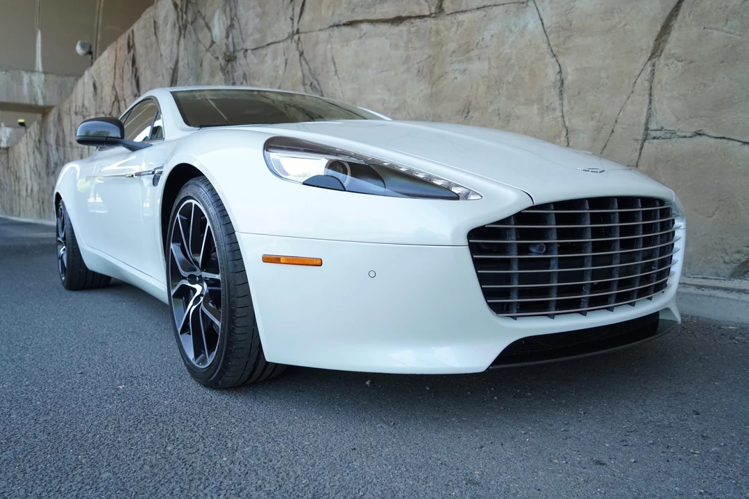 2014 Aston Martin Rapide - Image 5 of 31