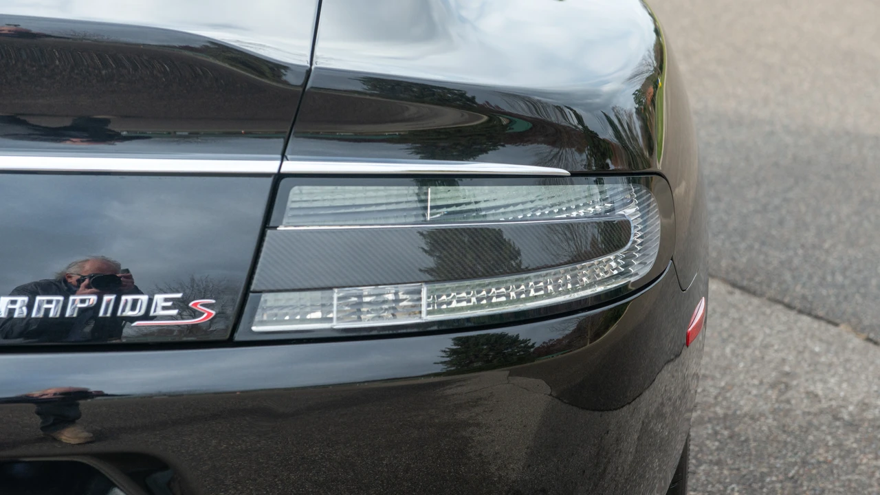 2014 Aston Martin Rapide - Image 20 of 31