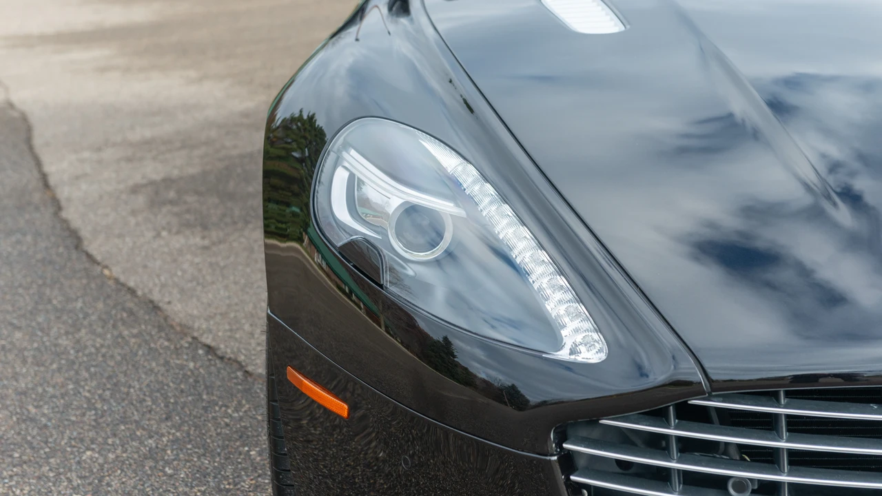 2014 Aston Martin Rapide - Image 12 of 31