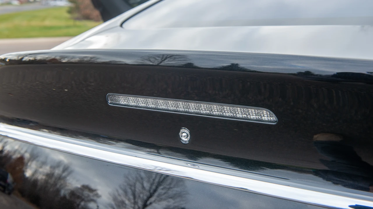 2014 Aston Martin Rapide - Image 24 of 31