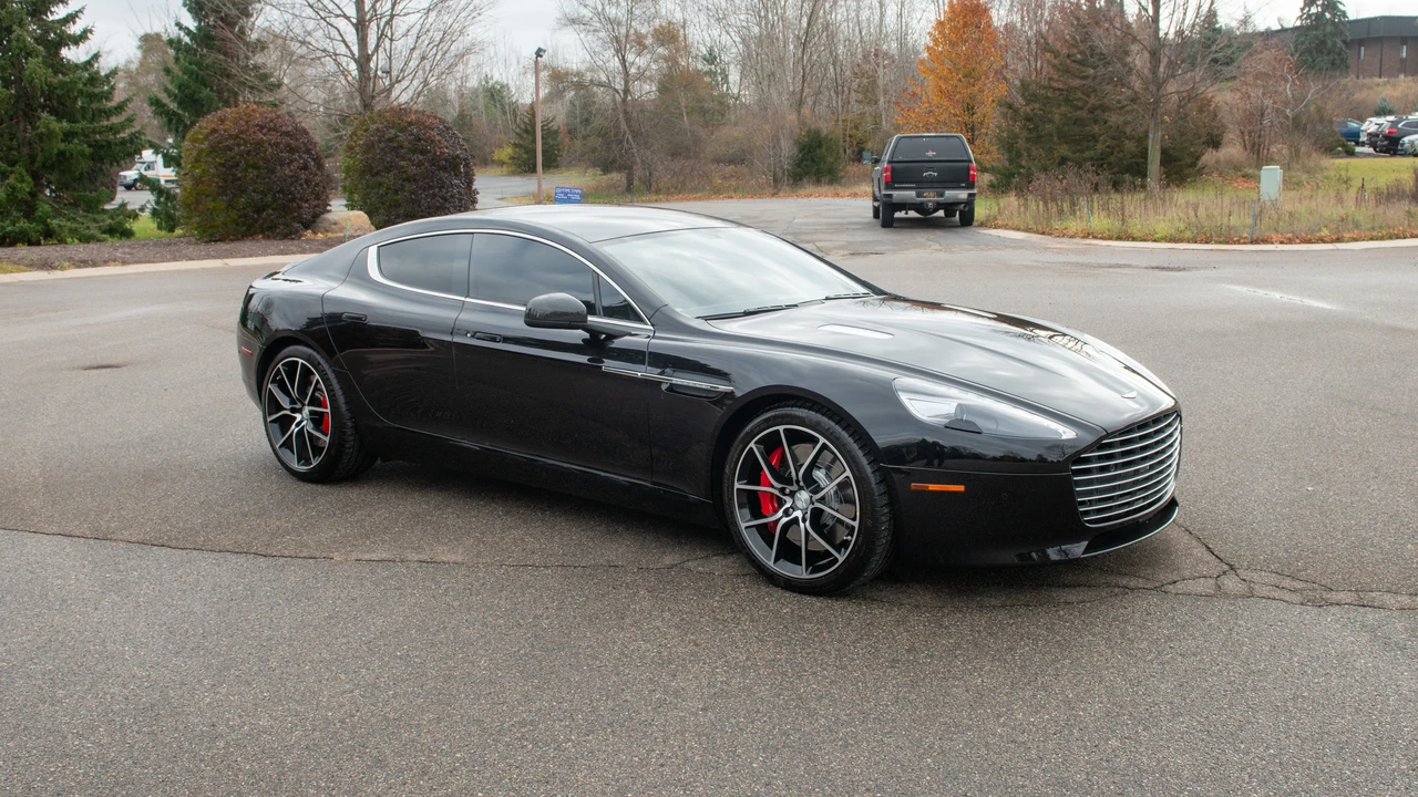 2014 Aston Martin Rapide - Image 3 of 31