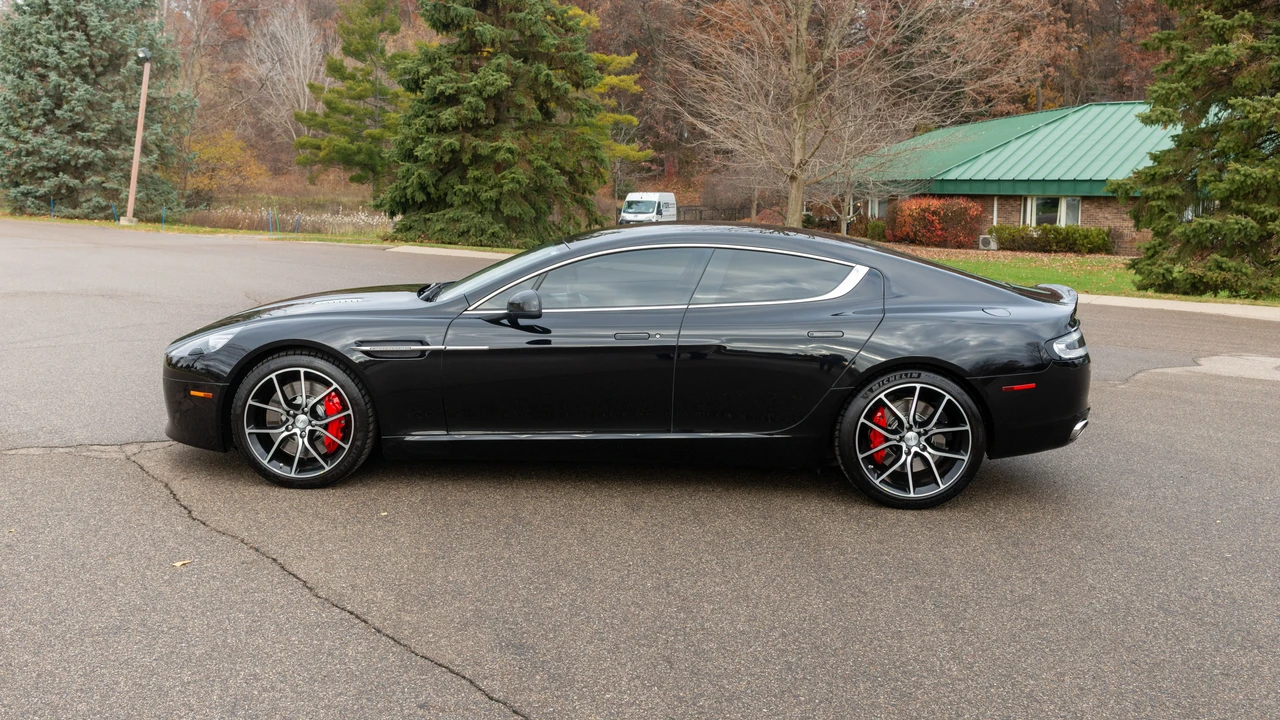2014 Aston Martin Rapide - Image 8 of 31