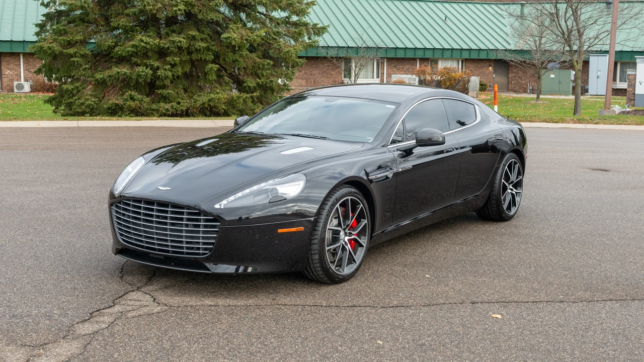 2014 Aston Martin Rapide - Image 9 of 31