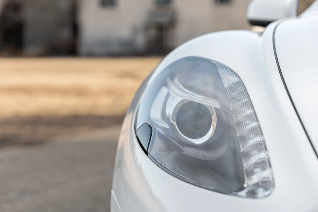 2014 Aston Martin Rapide - Image 14 of 31