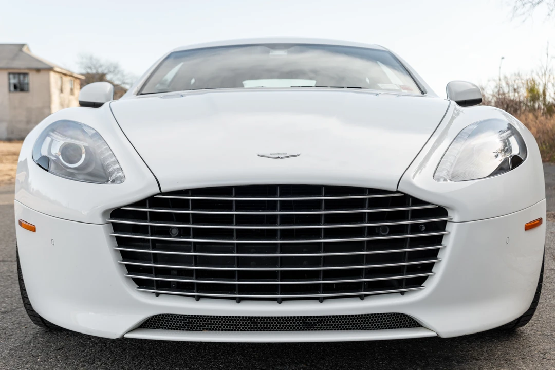2014 Aston Martin Rapide - Image 13 of 31