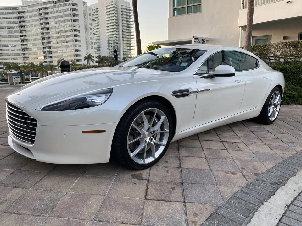 2014 Aston Martin Rapide - Image 3 of 31