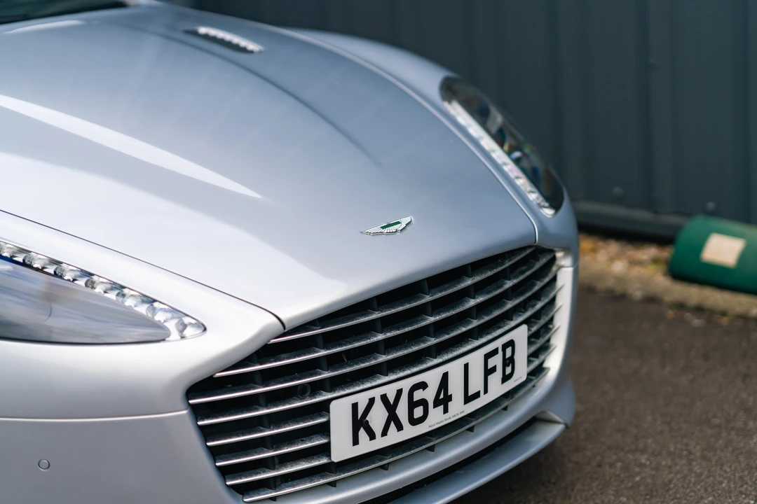 2014 Aston Martin Rapide - Image 17 of 31
