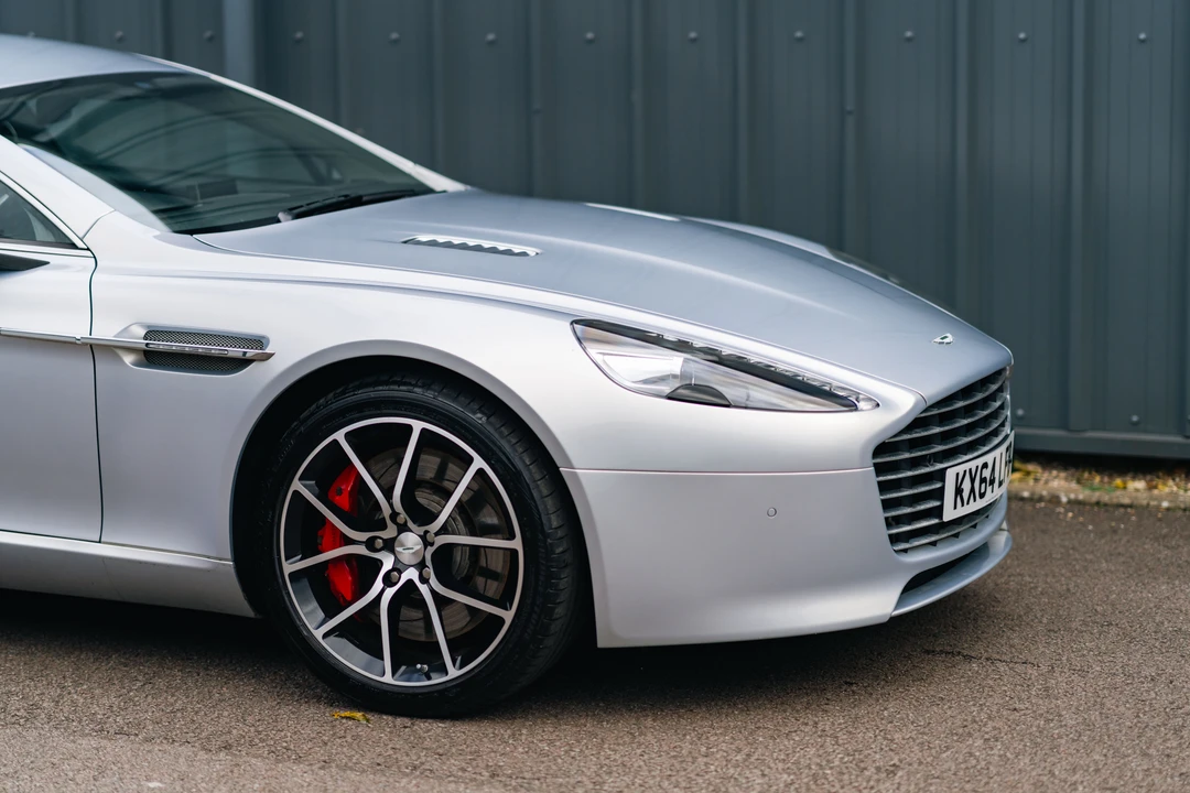 2014 Aston Martin Rapide - Image 18 of 31