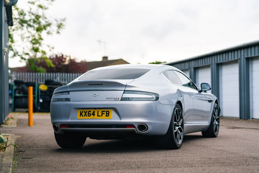 2014 Aston Martin Rapide - Image 10 of 31