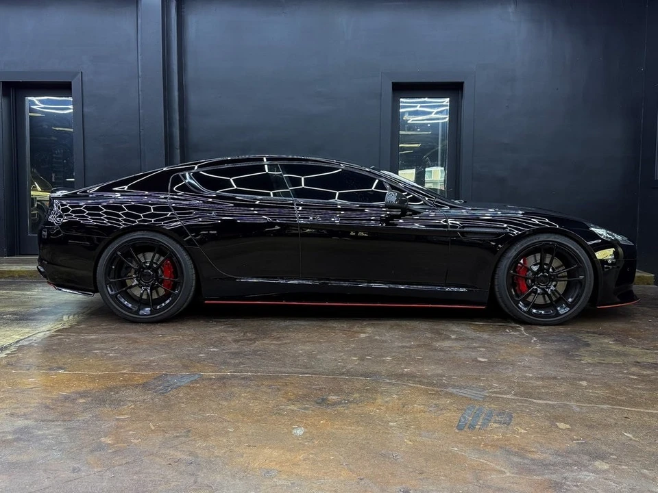 2014 Aston Martin Rapide - Image 10 of 12