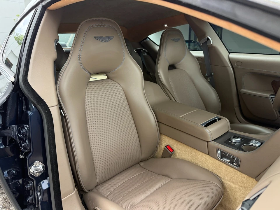 2014 Aston Martin Rapide - Image 28 of 30