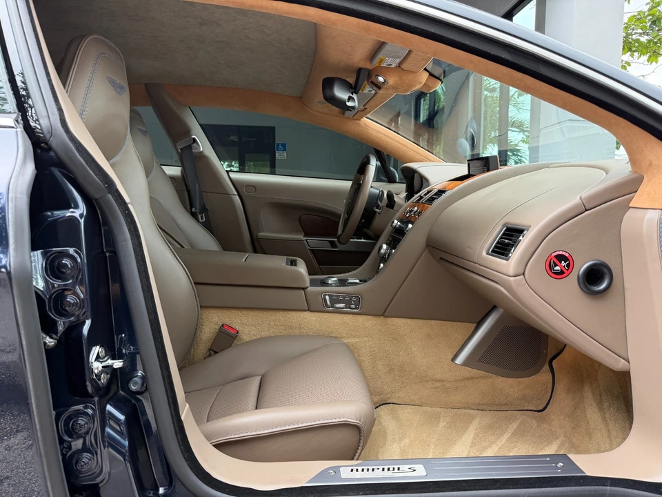 2014 Aston Martin Rapide - Image 30 of 30